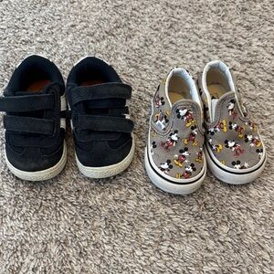 Disney Mickey Mouse Vans toddler size 5 Sneakers
